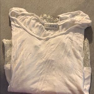 Abercrombie and fitch white tee